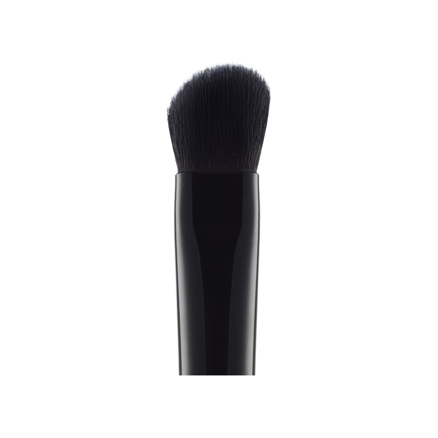 Кисть для макияжа Angled Shadow Brush 03 купить в VISAGEHALL