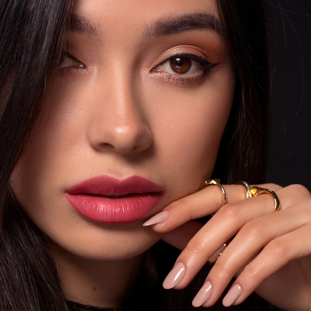Карандаш для губ Lipliner