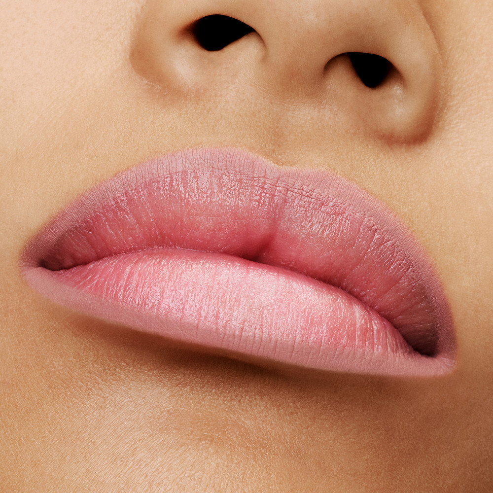 Карандаш для губ Runway Lip Pencil