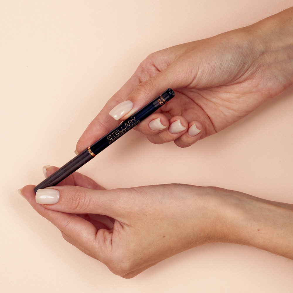 Карандаш для глаз Automatic Eyeliner