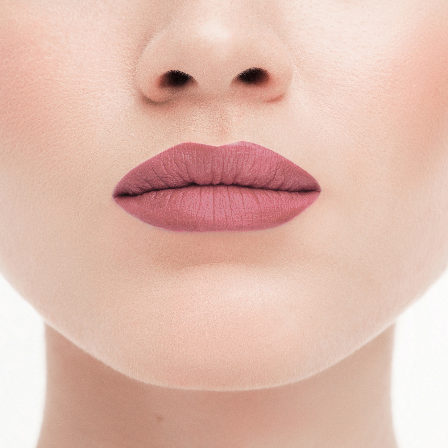 Помада матовая жидкая Superior Matte Liquid Lipstick 