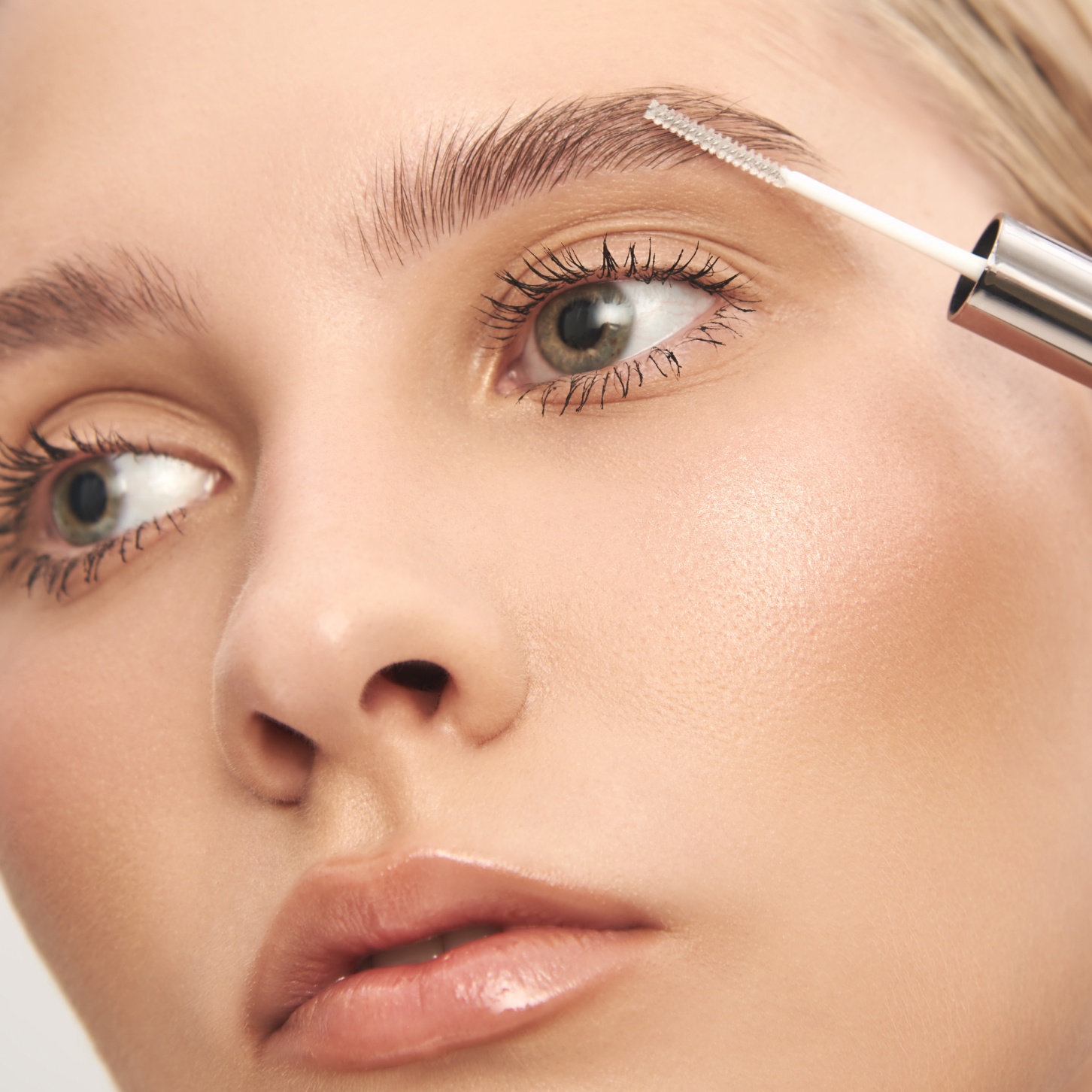 Гель для бровей Architect Brow Gel