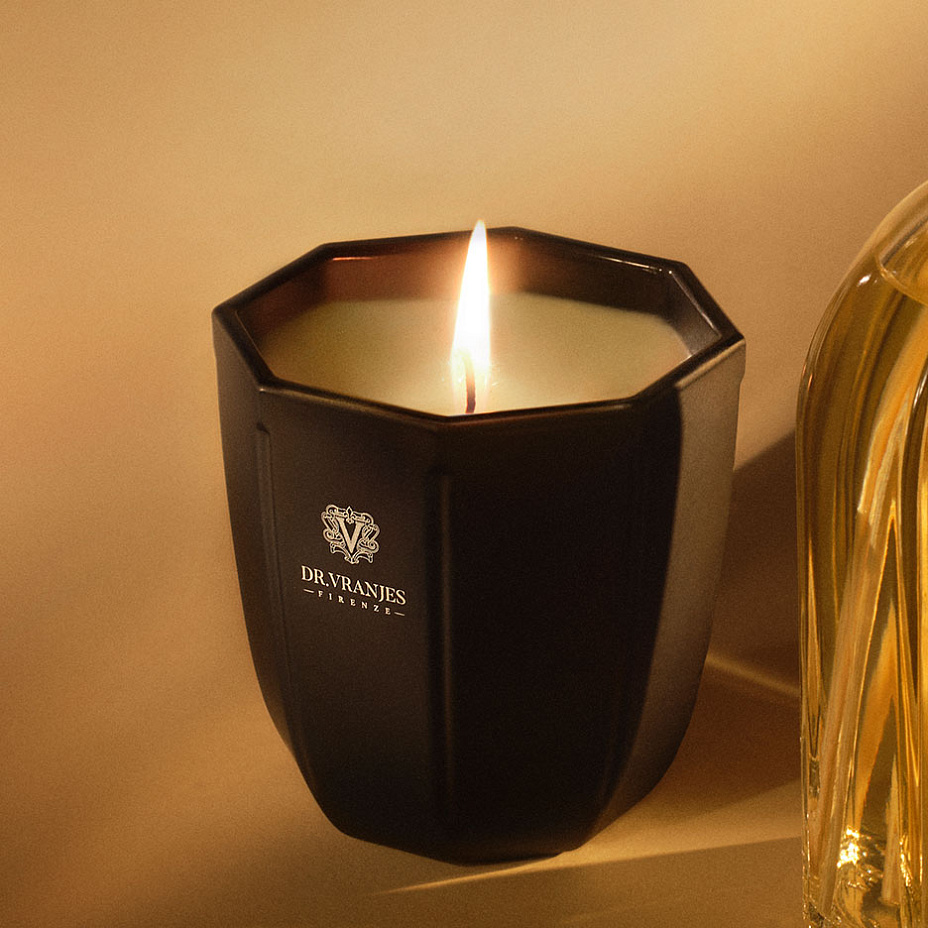 Ароматическая свеча Ambra Onyx