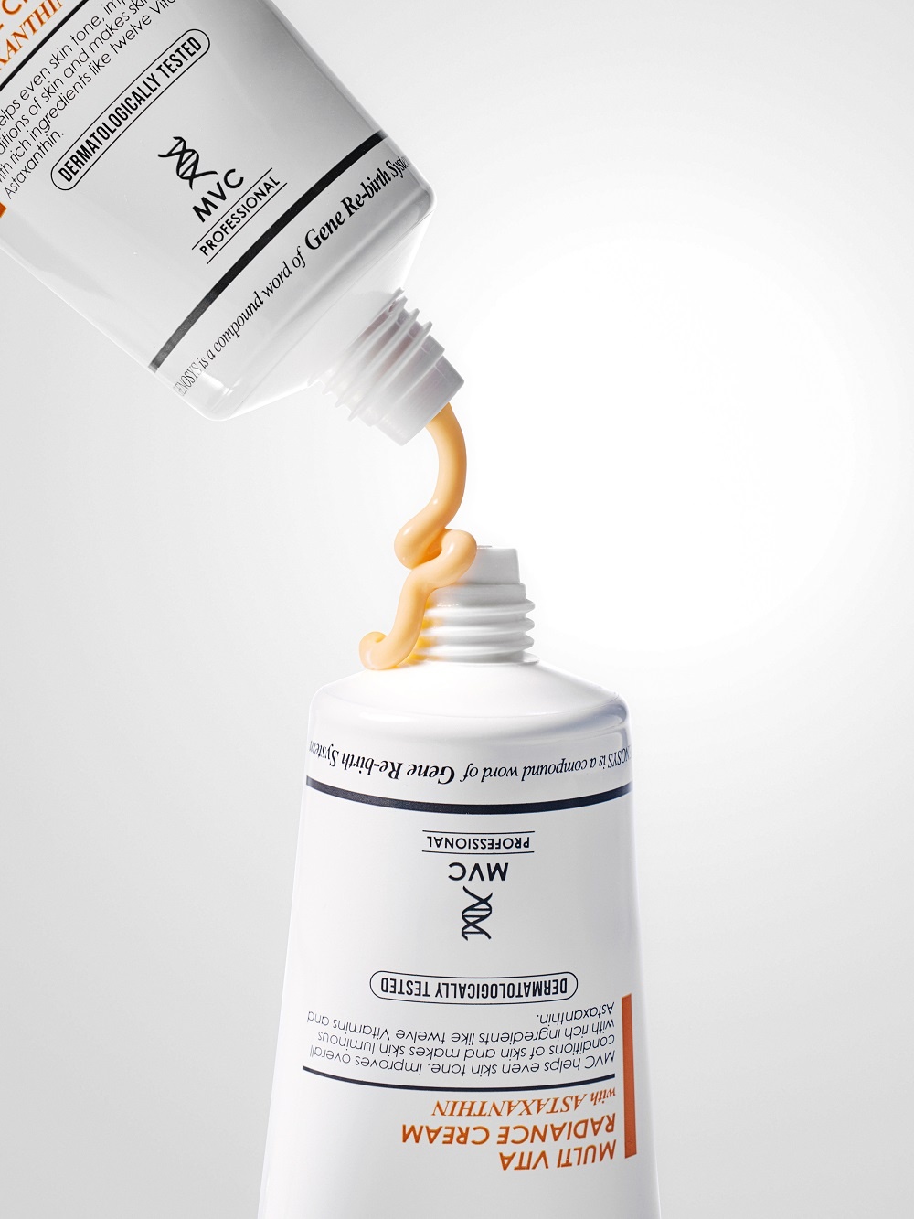 Крем интенсивный для сияния кожи с комплексом Multi Vita Radiance 