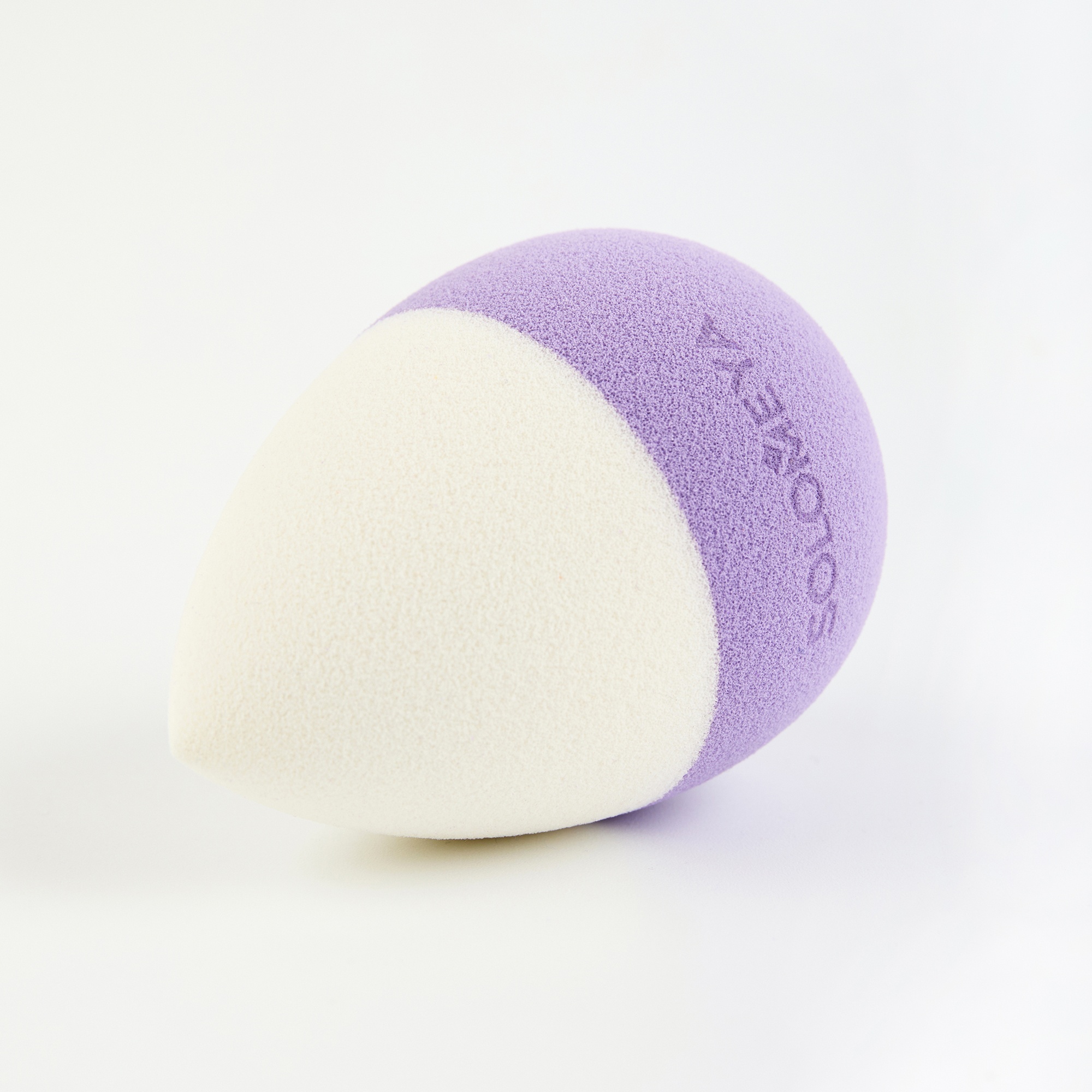 Спонж для макияжа капля Viola&Cream купить в VISAGEHALL