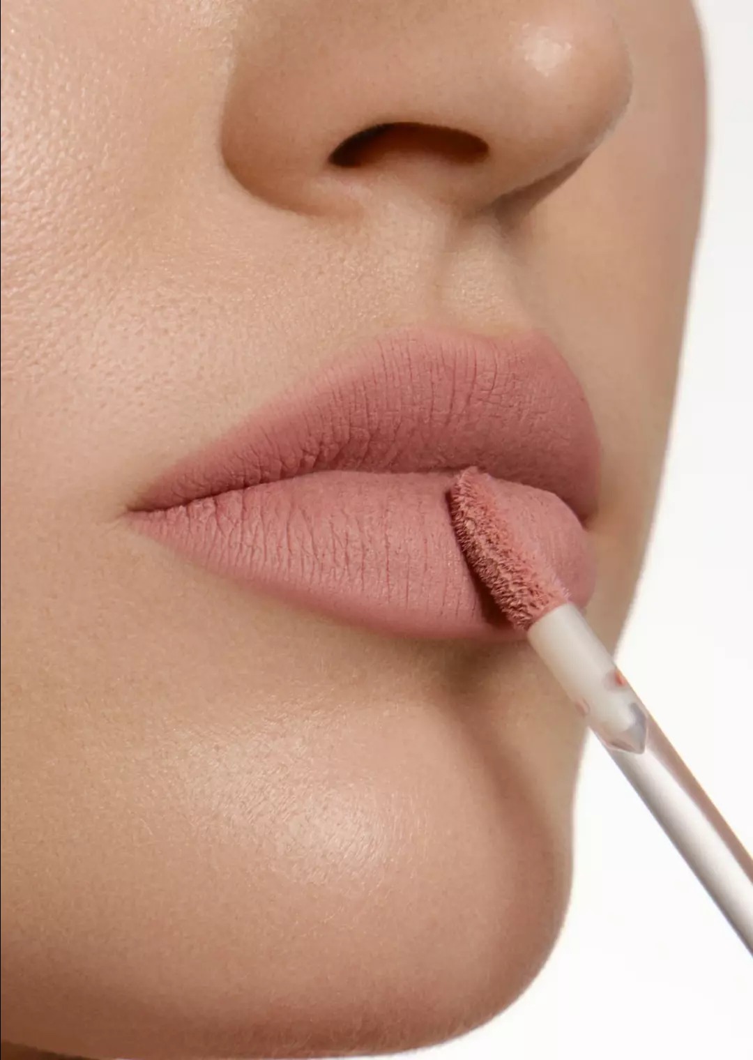 Помада жидкая матовая Soft matte lipstick