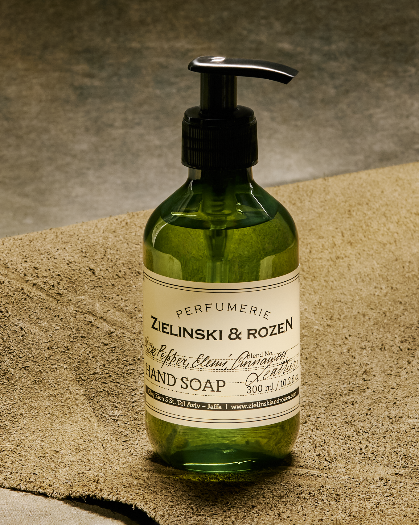 Жидкое мыло Розовый Перец, Элеми, Корица, Кожа купить в VISAGEHALL