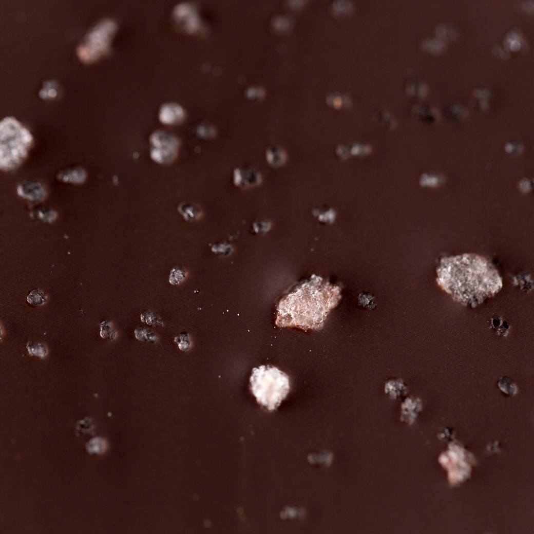 Шоколад горький Волнующая соль 80% купить в VISAGEHALL