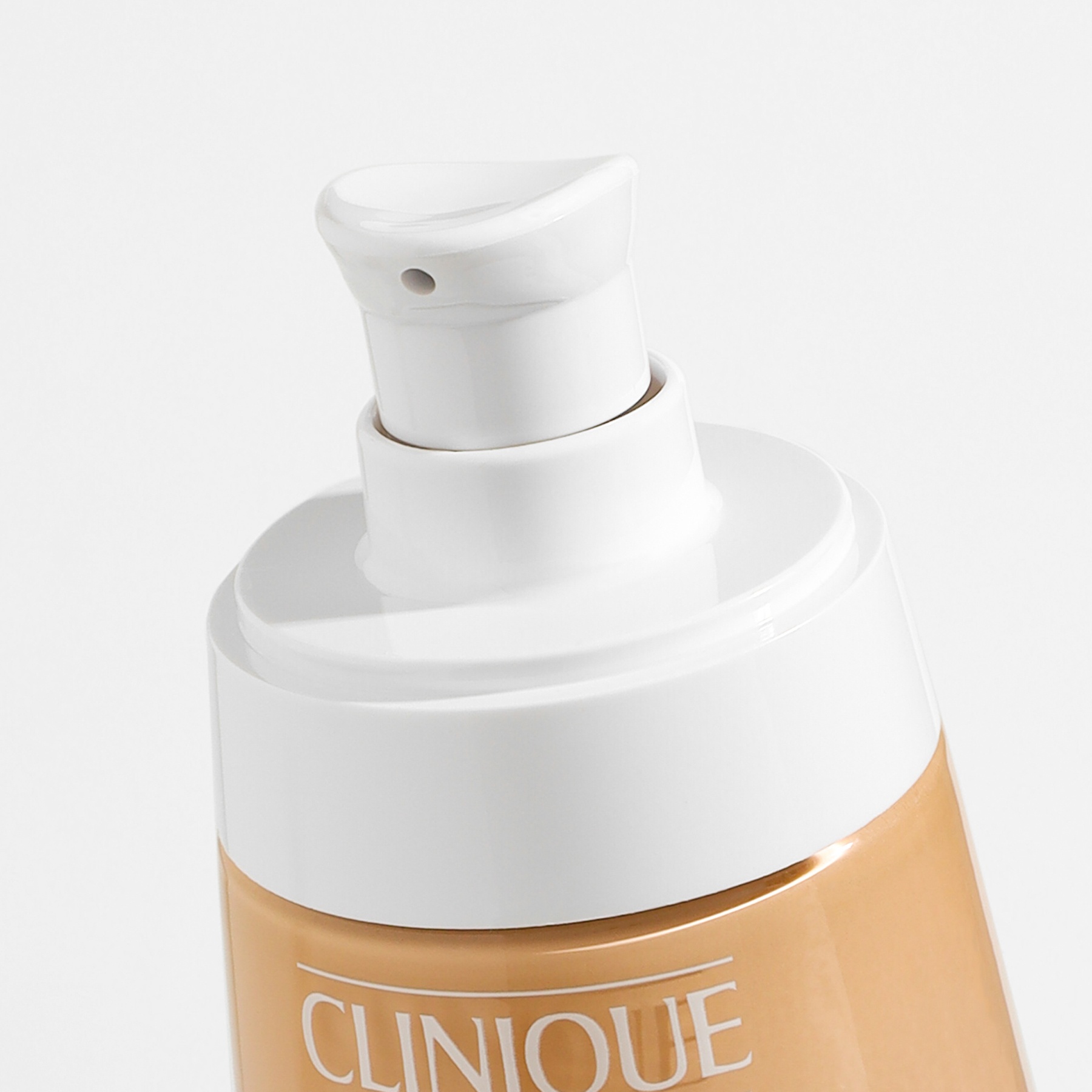 Тональный крем Even Better Clinical Serum SPF20