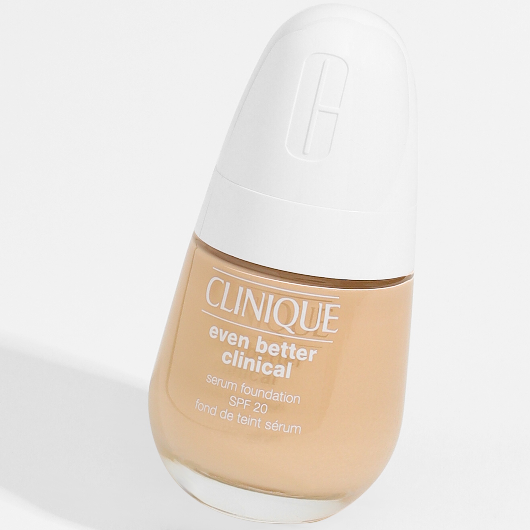 Тональный крем Even Better Clinical Serum SPF20