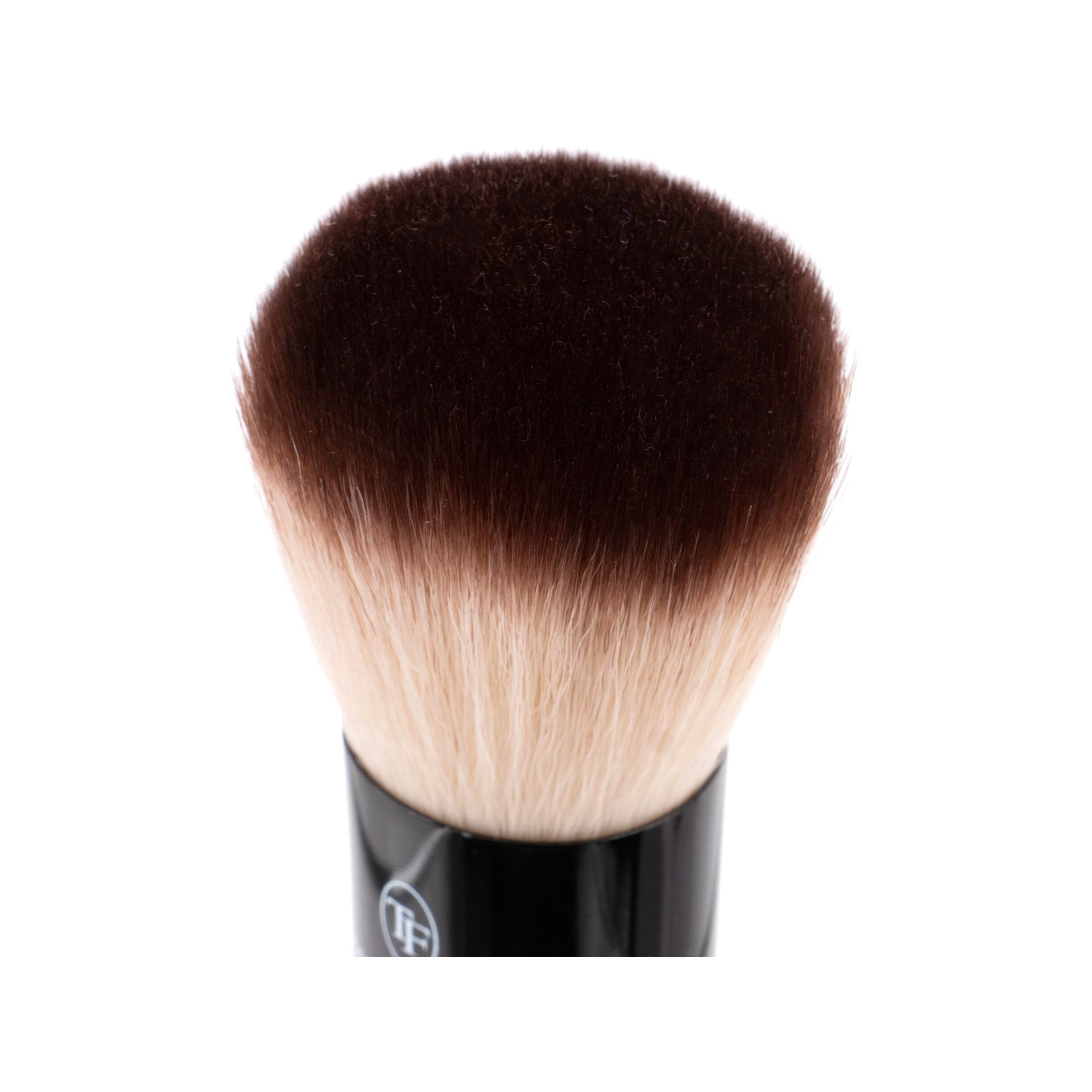 Кисть Kabuki купить в VISAGEHALL