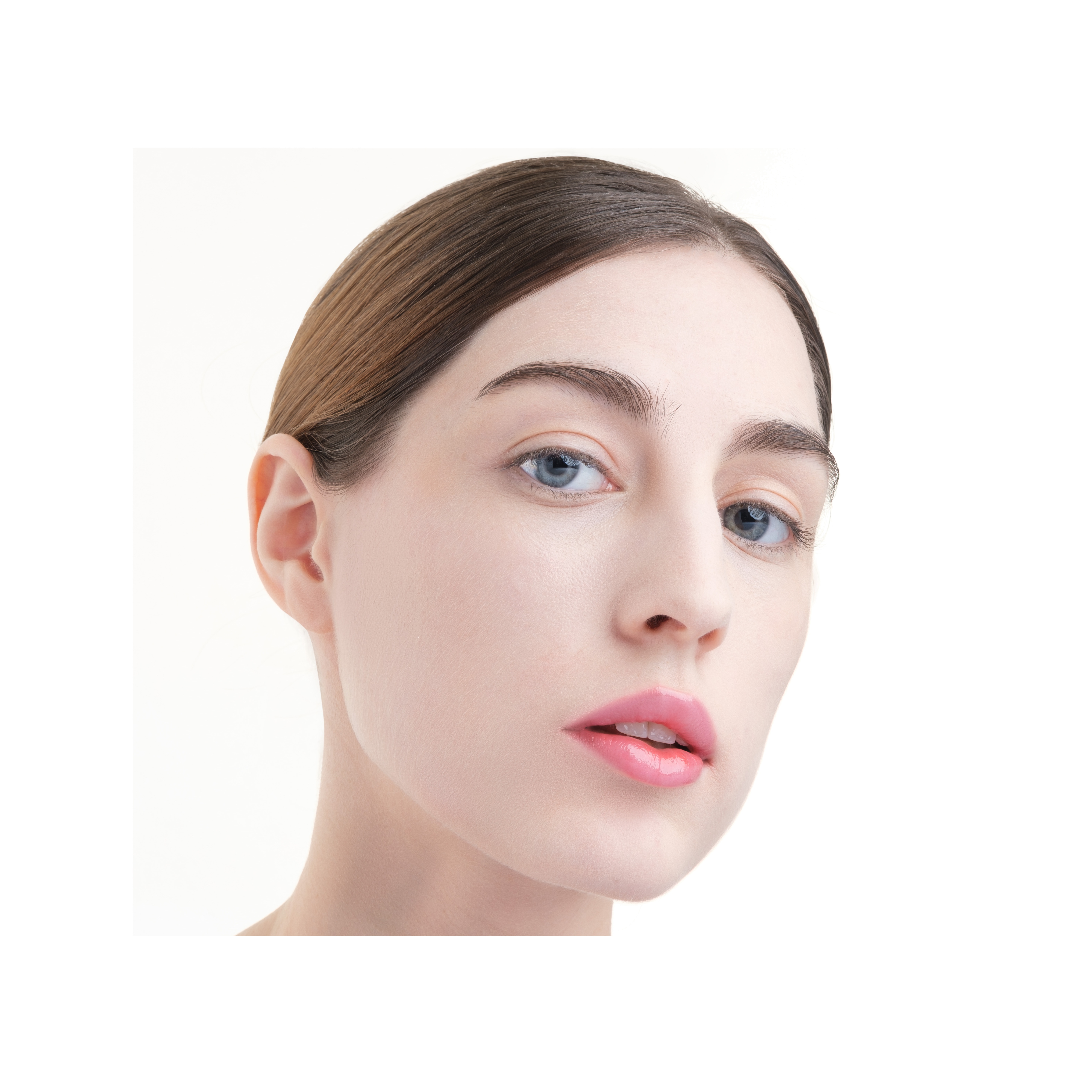 Бальзам для губ, пробуждающий цвет Kisskiss Bee Glow