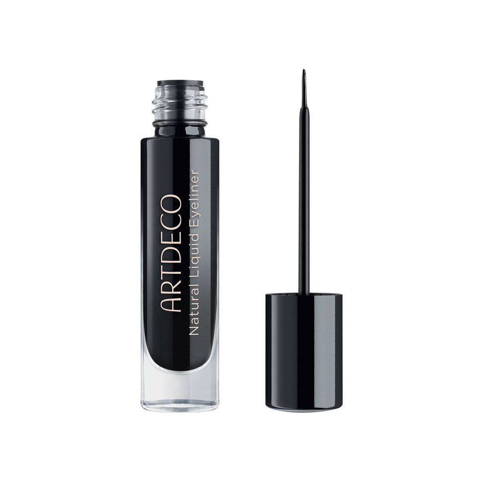 Подводка для глаз Natural Liquid Eyeliner магазин VISAGEHALL являющийся официальным дистрибьютором в России