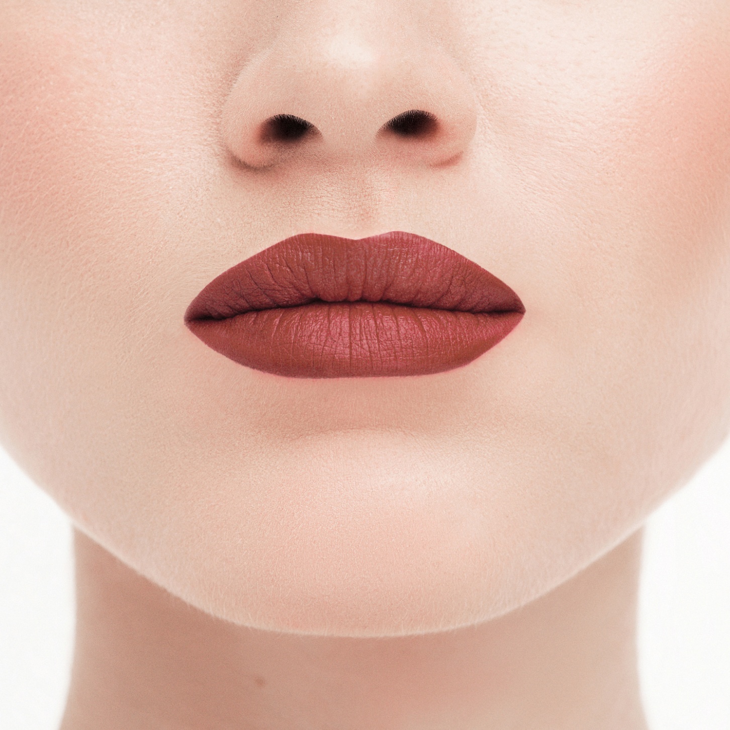 Помада матовая жидкая Superior Matte Liquid Lipstick 