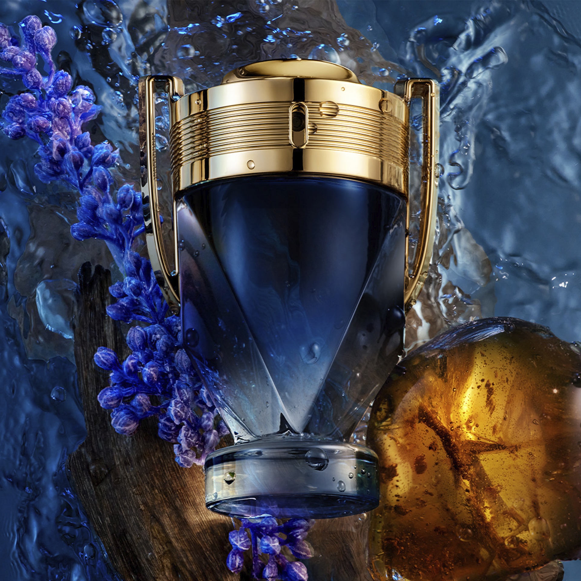 Invictus Parfum Духи-спрей