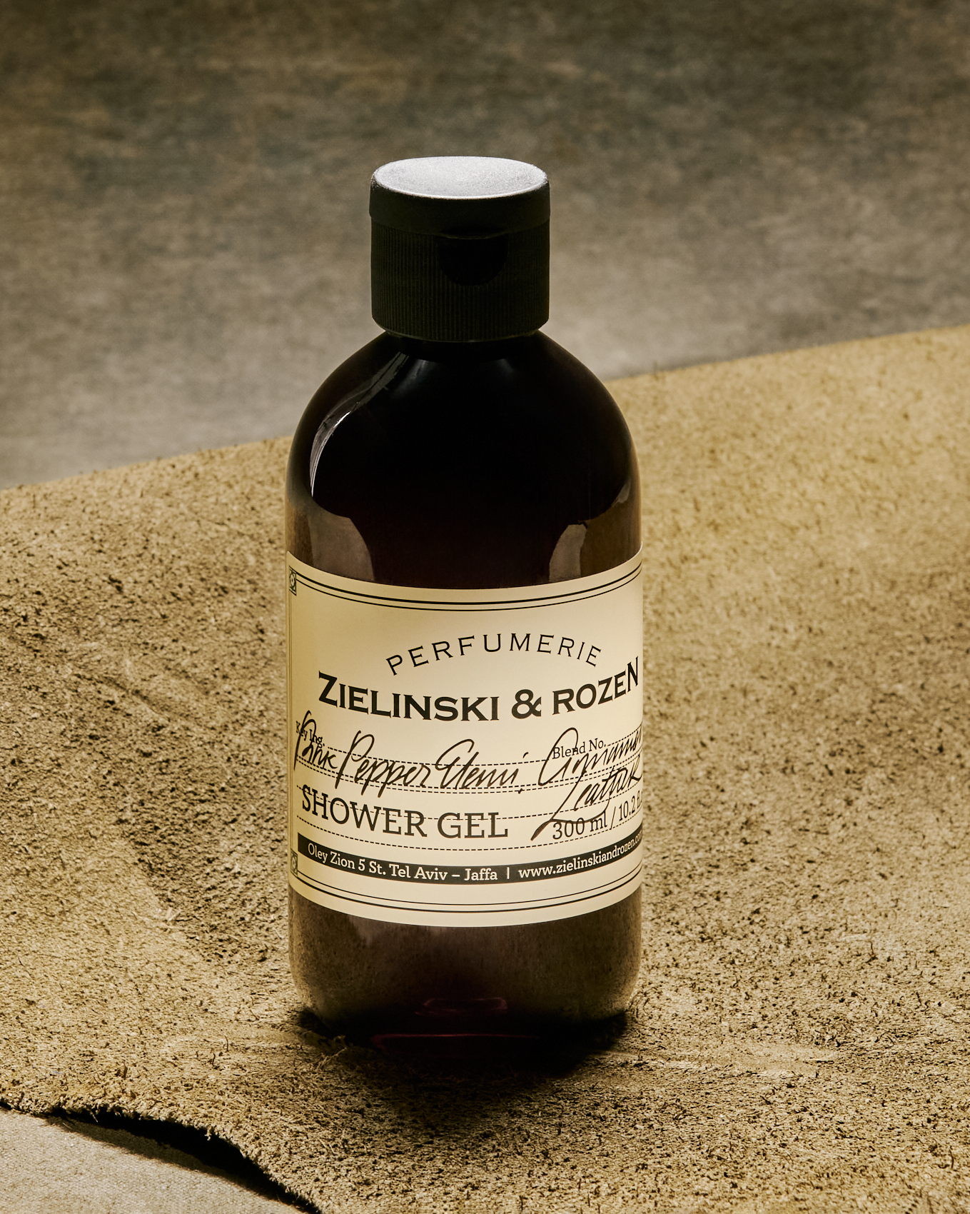 Гель для душа Розовый Перец, Элеми, Корица, Кожа купить в VISAGEHALL