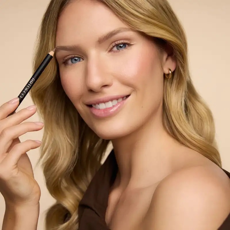 Карандаш для бровей Eye Brow Pencil