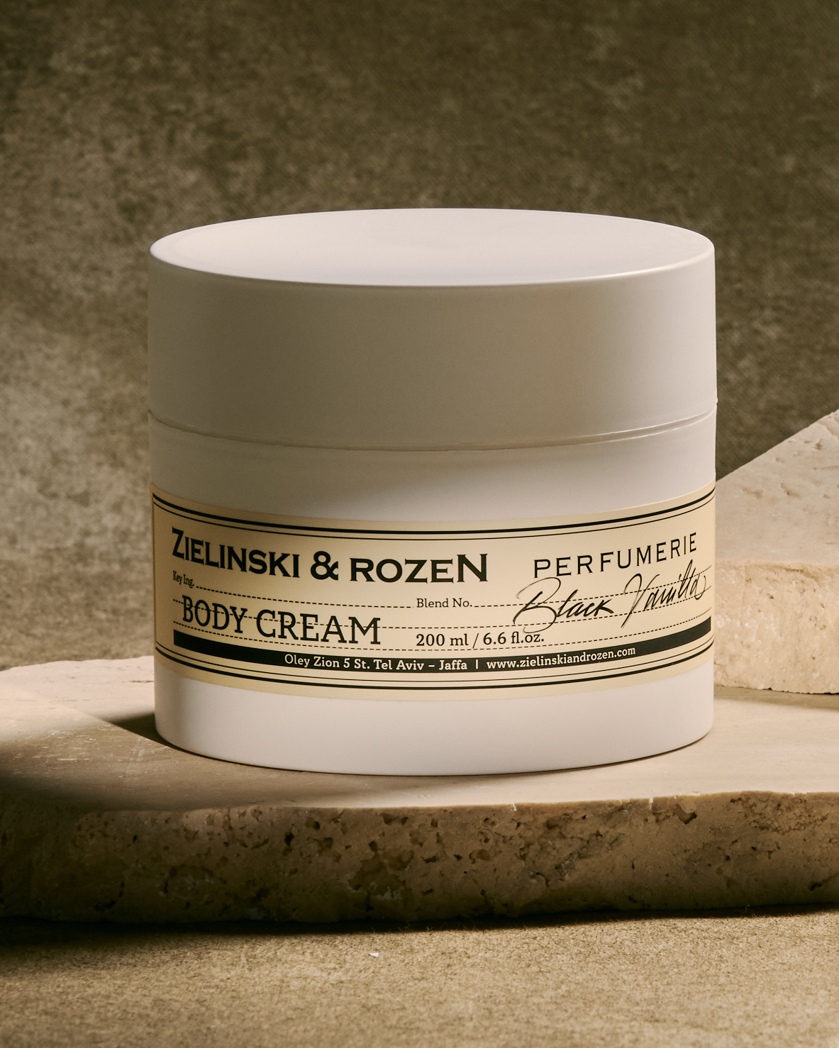 Крем для тела Черная Ваниль купить в VISAGEHALL