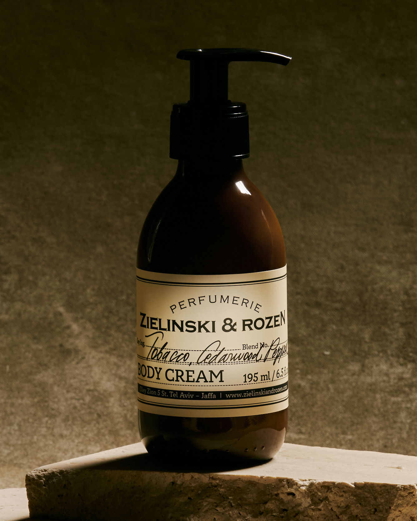 Крем для тела Табак, Кедр, Перец купить в VISAGEHALL