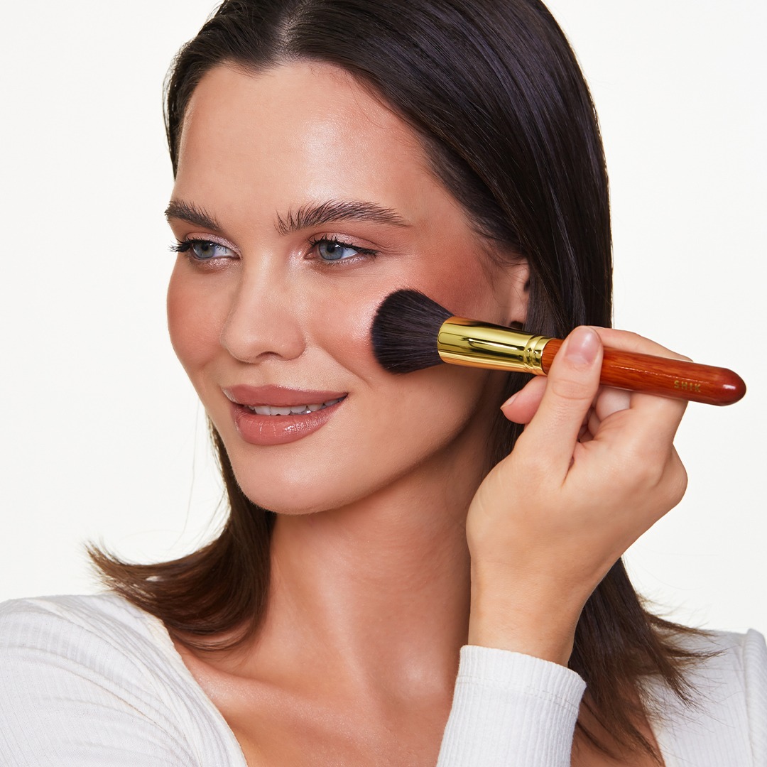Кисть для макияжа лица 02 Limited Edition  купить в VISAGEHALL