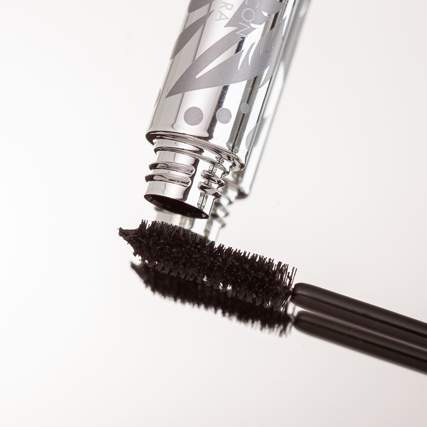 Тушь с эффектом накладных ресниц Lash Icon Mascara