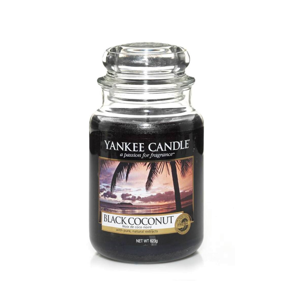 Свеча ароматическая Чёрный Кокос Black Coconut 411г магазин VISAGEHALL являющийся официальным дистрибьютором в России