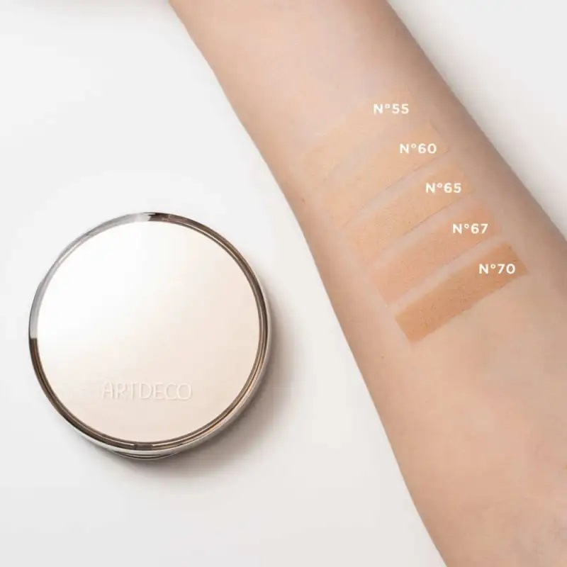 Пудра-основа тональная Hydra Mineral Compact Foundation