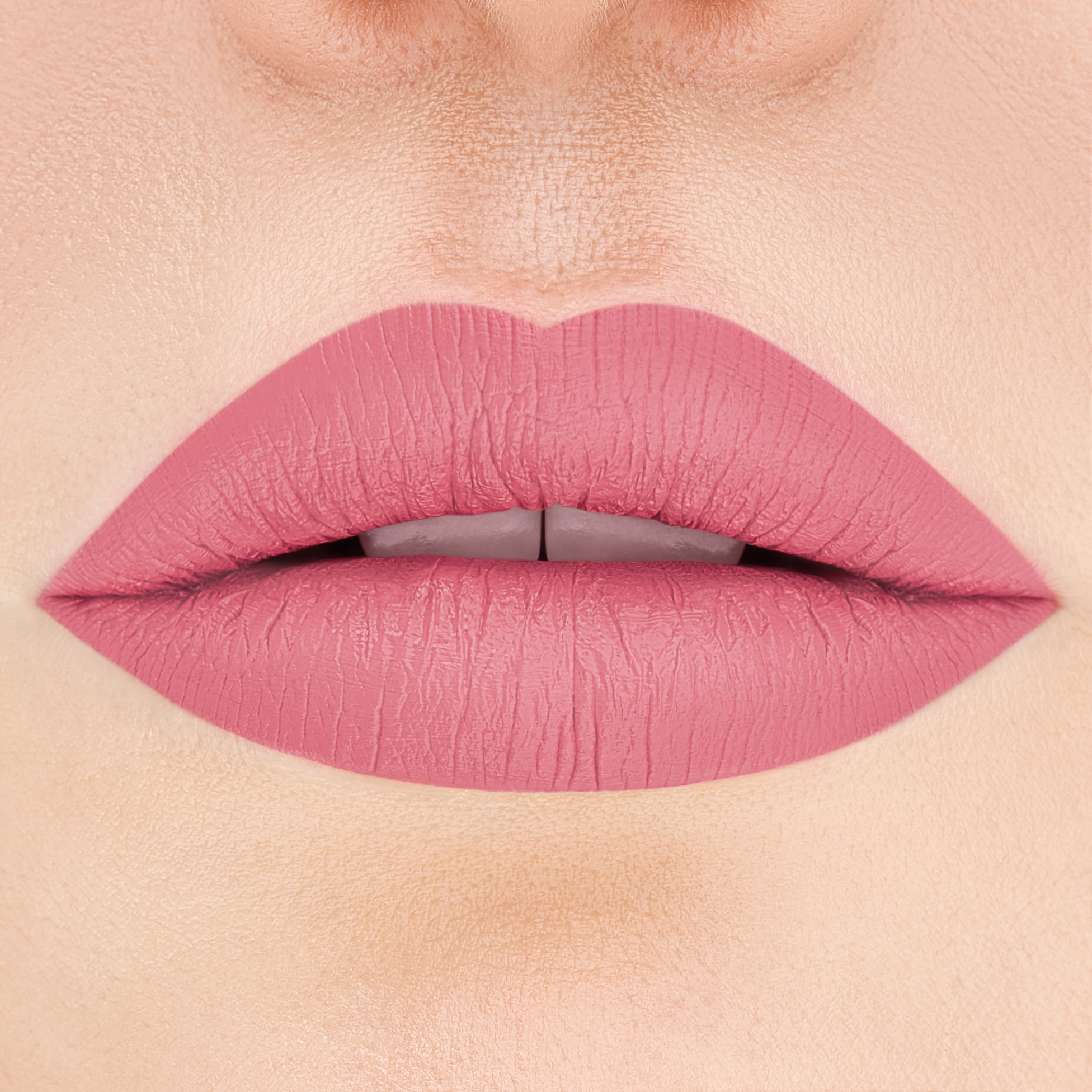 Помада для губ матовая Mattemoist Lipstick 