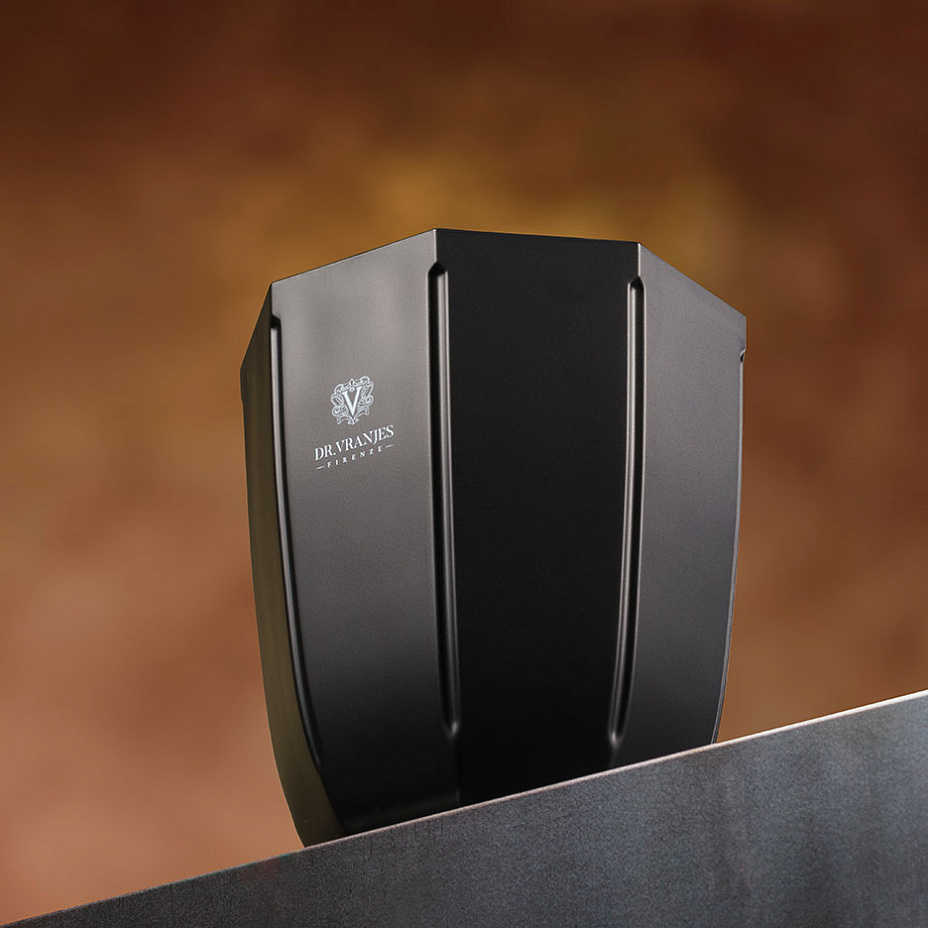 Ароматическая свеча Ambra Onyx