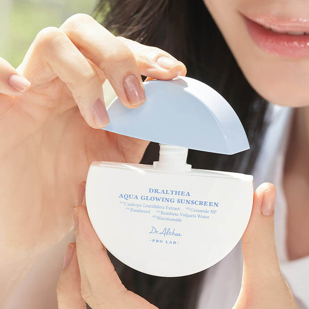 Крем солнцезащитный увлажняющий Aqua Glowing Sunscreen 
