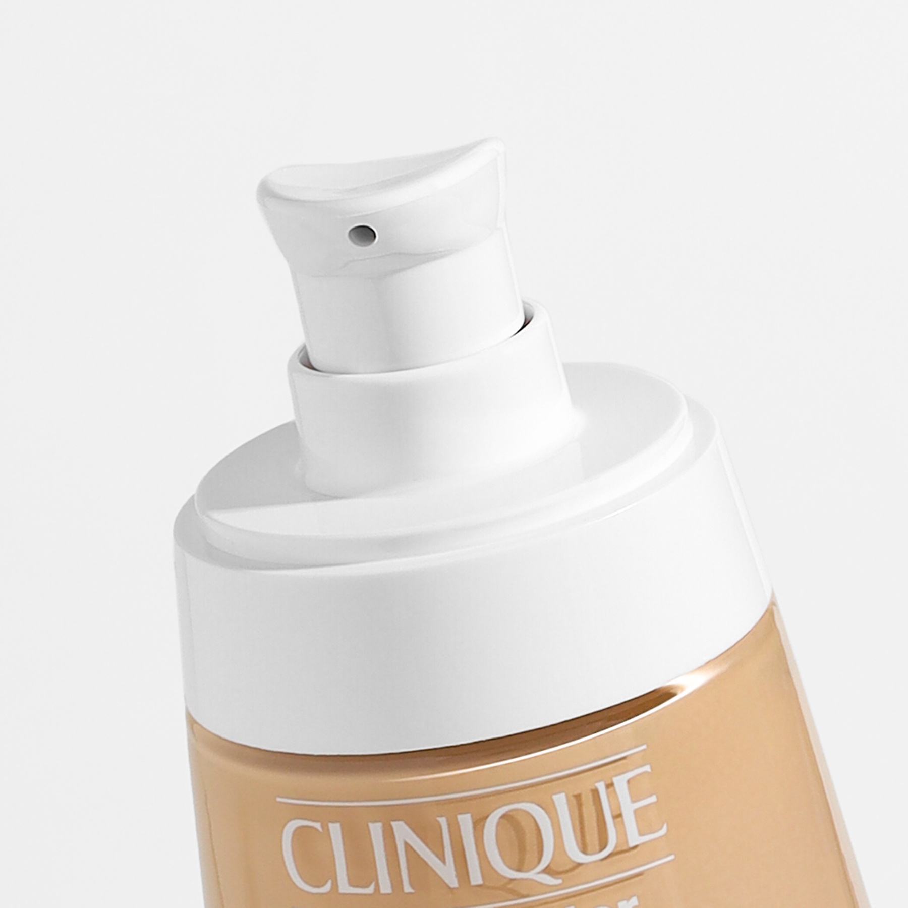 Тональный крем Even Better Clinical Serum SPF20