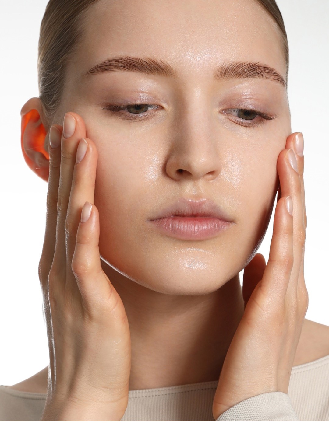 Эмульсия увлажняющая Hydrating emulsion  купить в VISAGEHALL