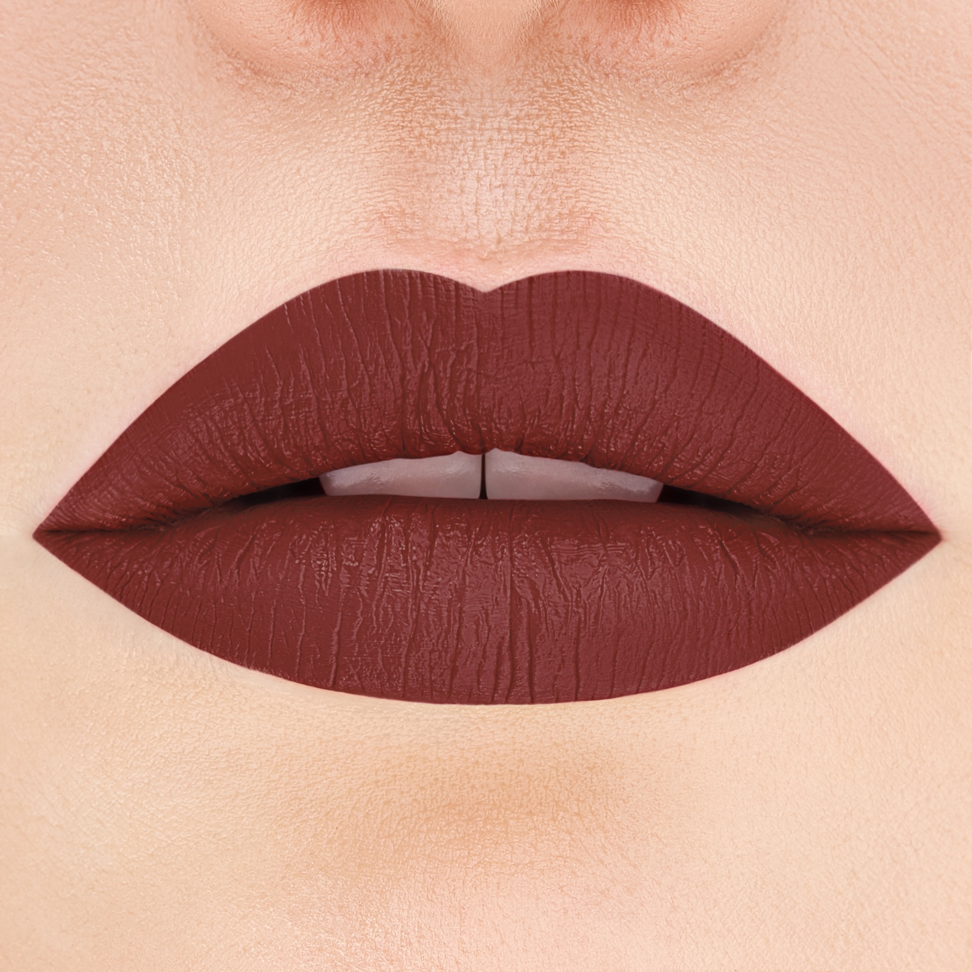 Помада для губ матовая Mattemoist Lipstick 