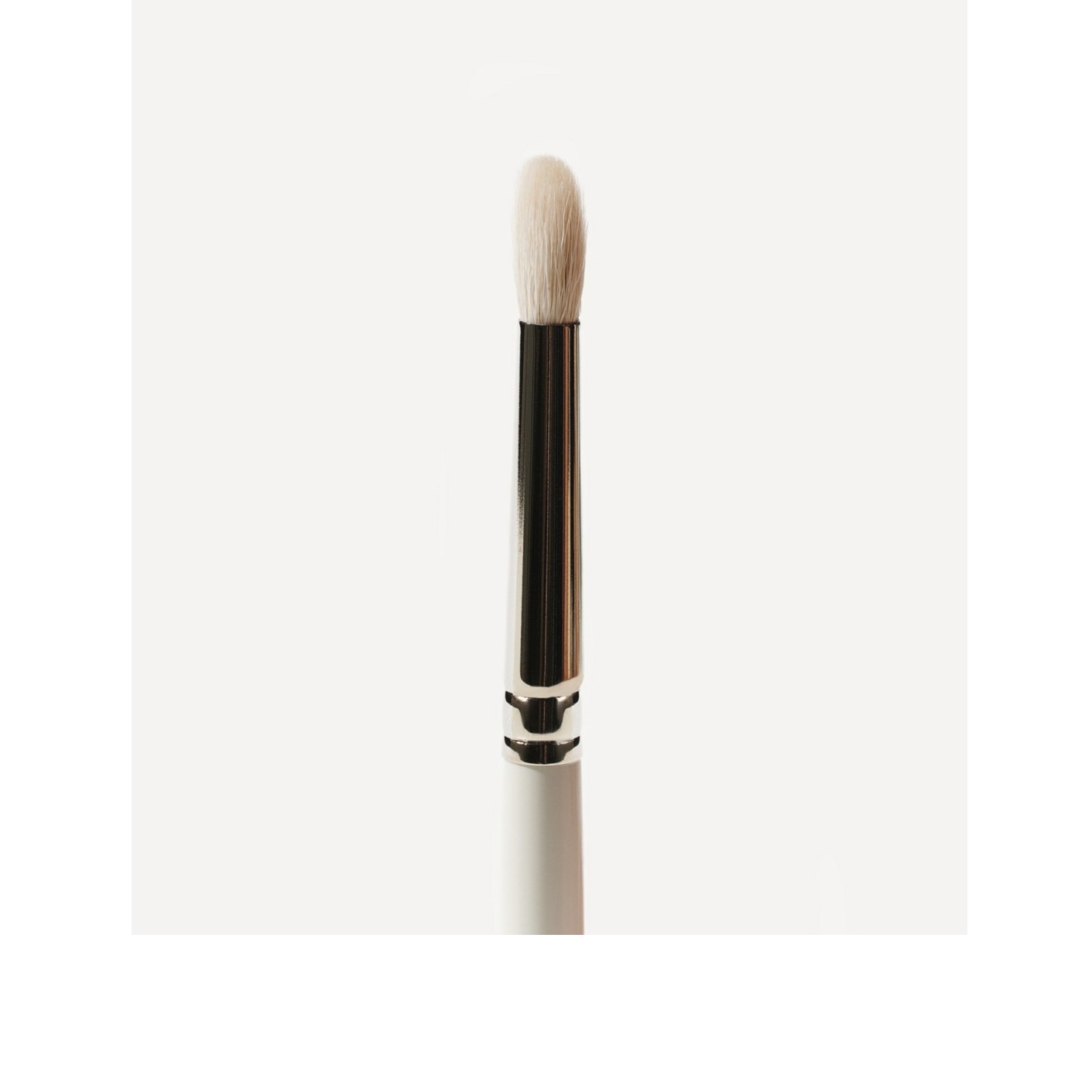 Кисть для макияжа глаз Япония 304 купить в VISAGEHALL