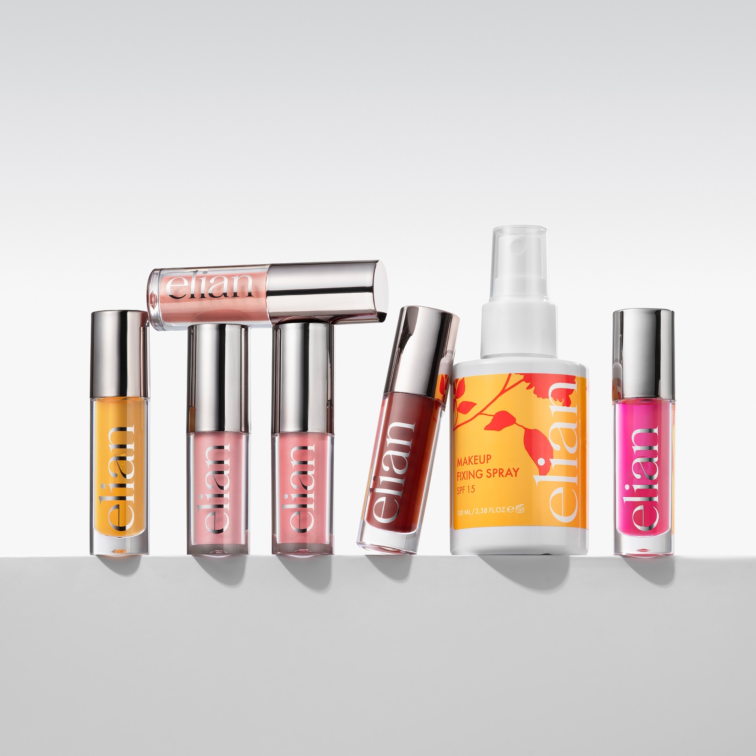 Спрей-фиксатор для макияжа Makeup Fixing Spray SPF15 купить в VISAGEHALL