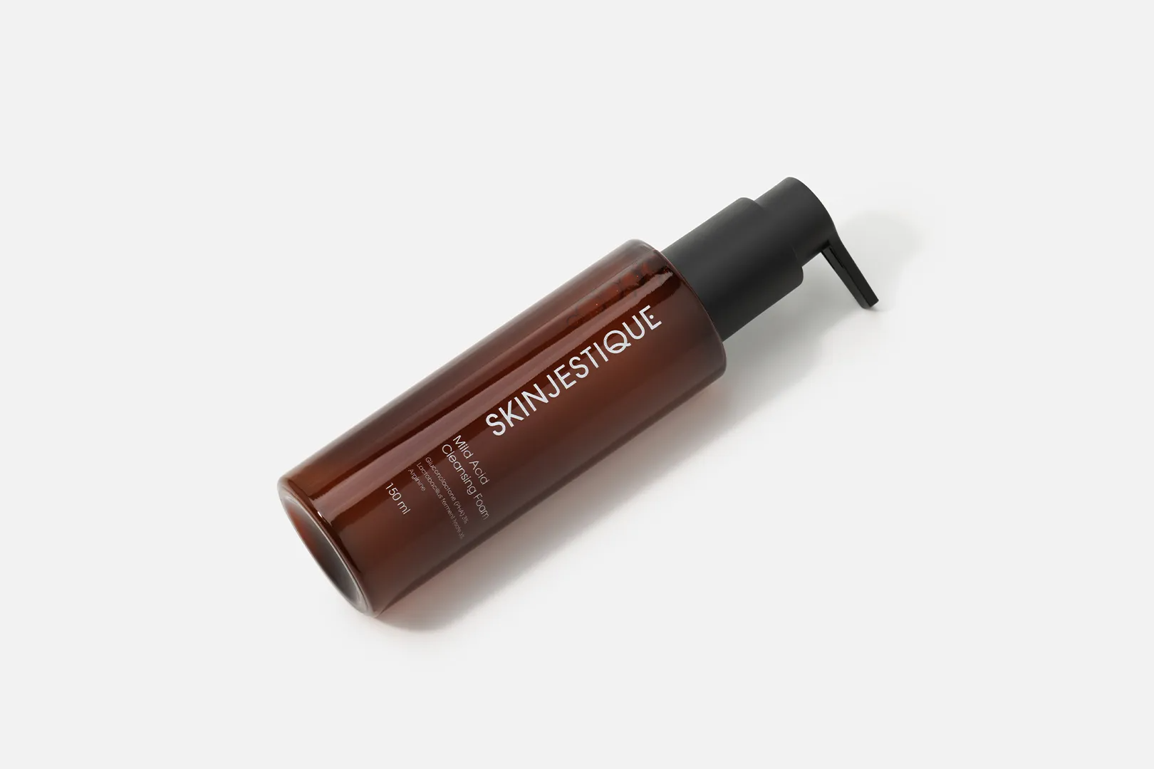 Пенка для умывания с глюконолактоном Mild Acid Cleansing Foam купить в VISAGEHALL