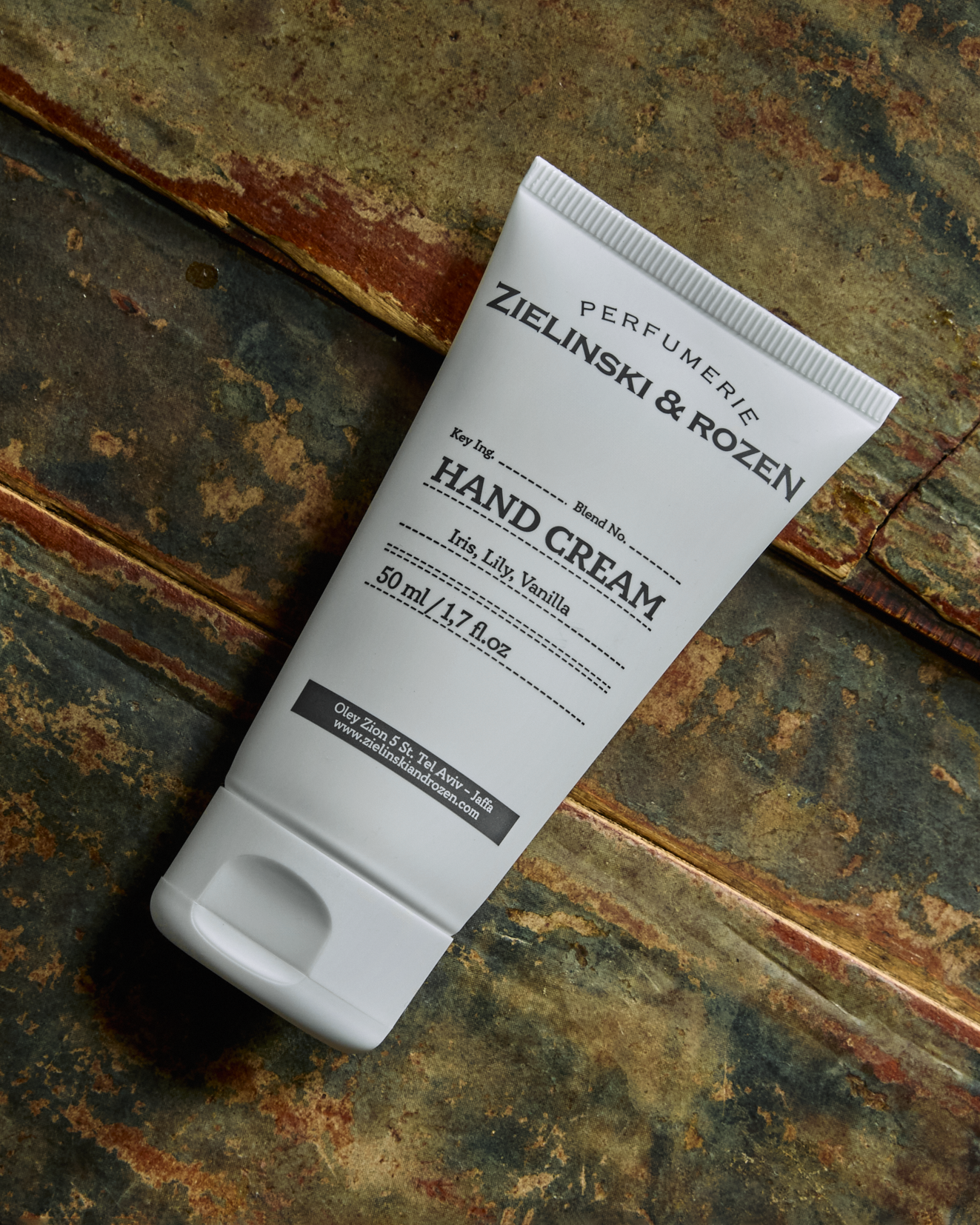 Крем для рук Ирис, Лилия, Ваниль купить в VISAGEHALL