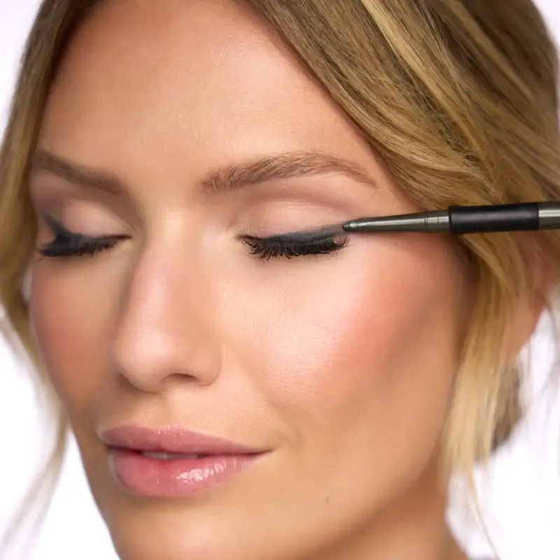 Карандаш для век Mineral Eye Styler