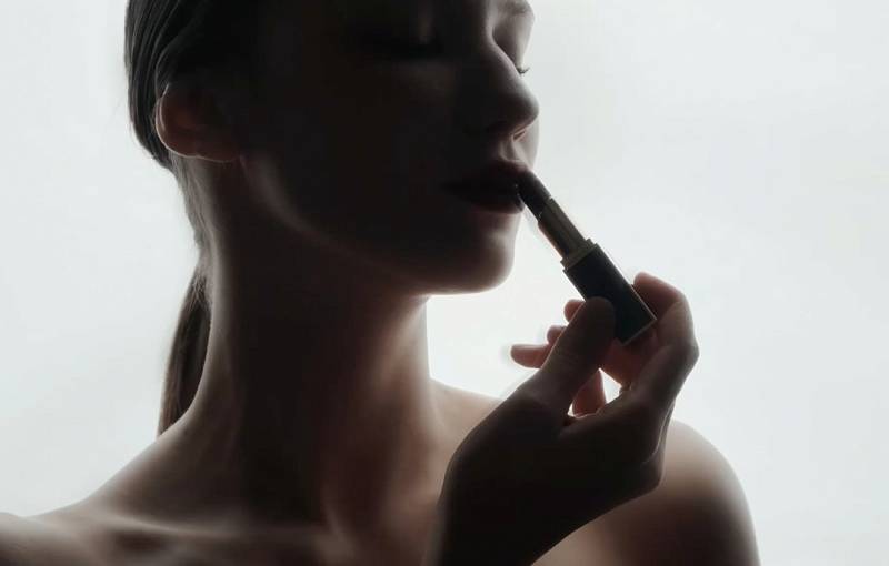 Дни макияжа