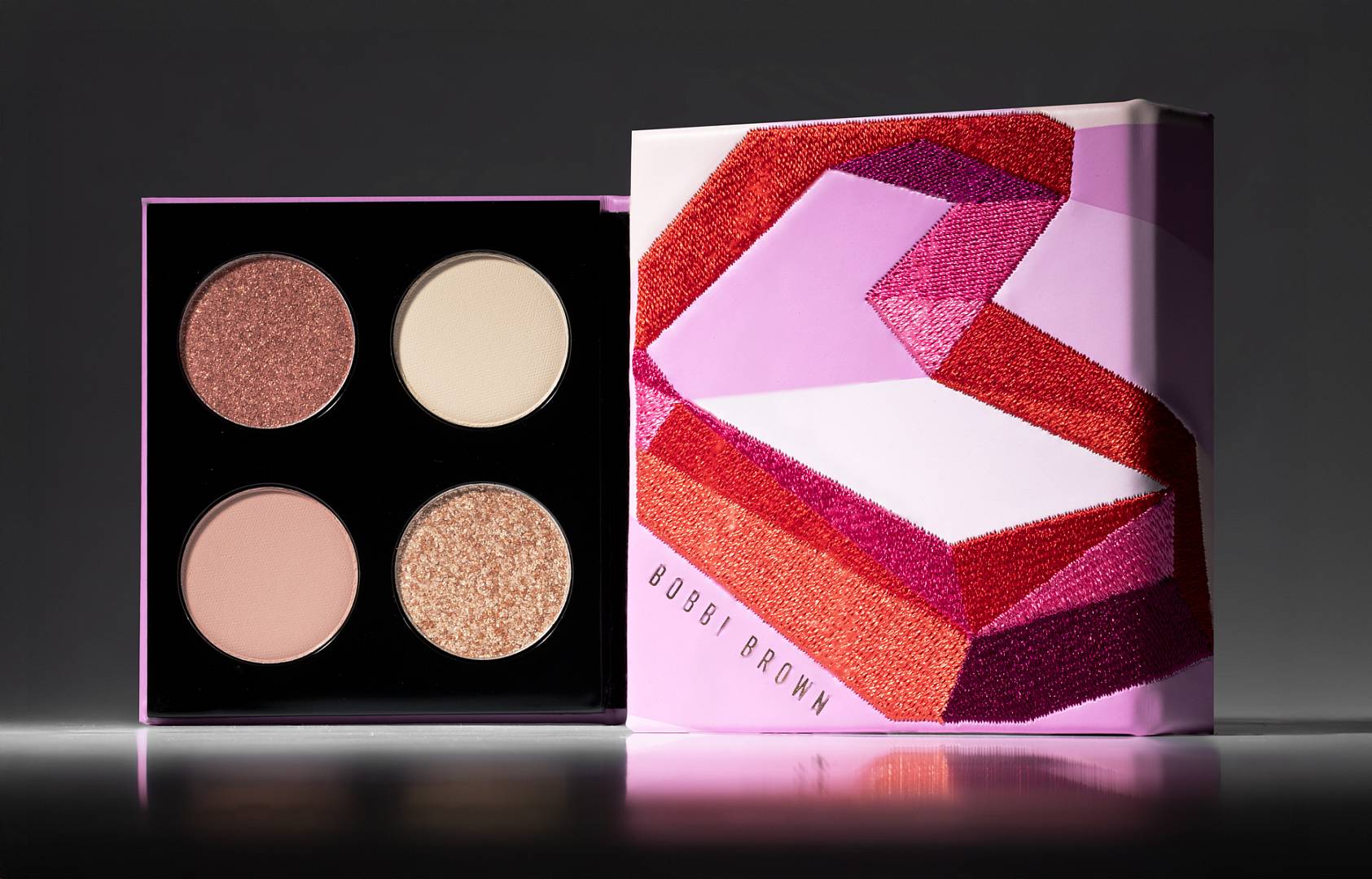 BOBBI BROWN 