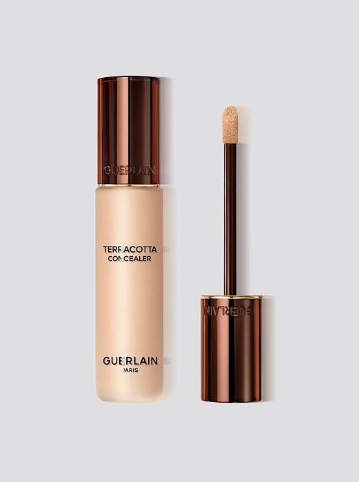 Cтойкий консилер Guerlain