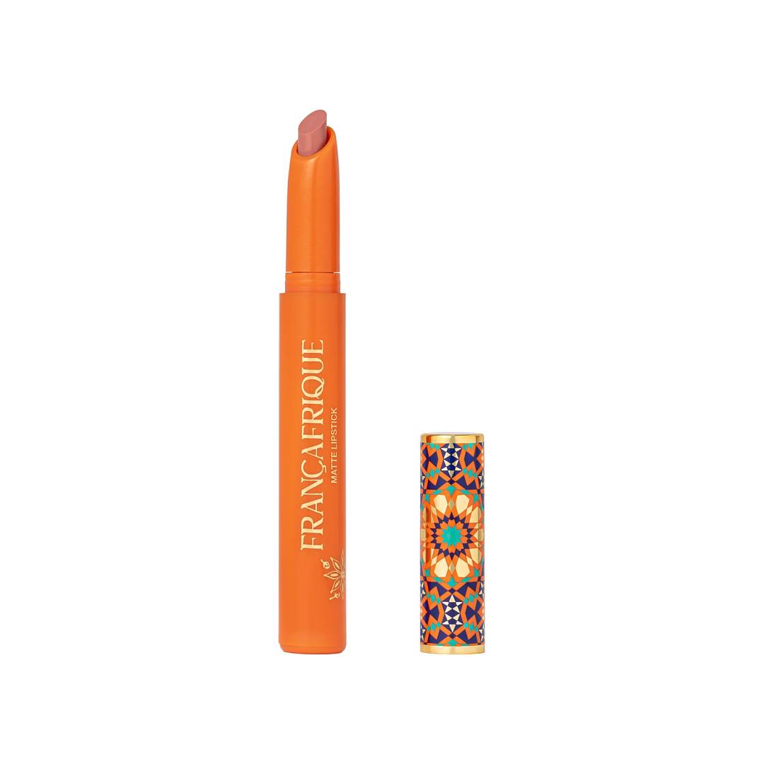 Помада матовая пудровая Matt powder lipstick Francafrique