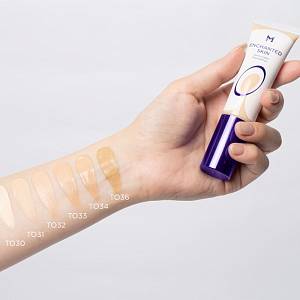 Тональный крем Enchanted Skin