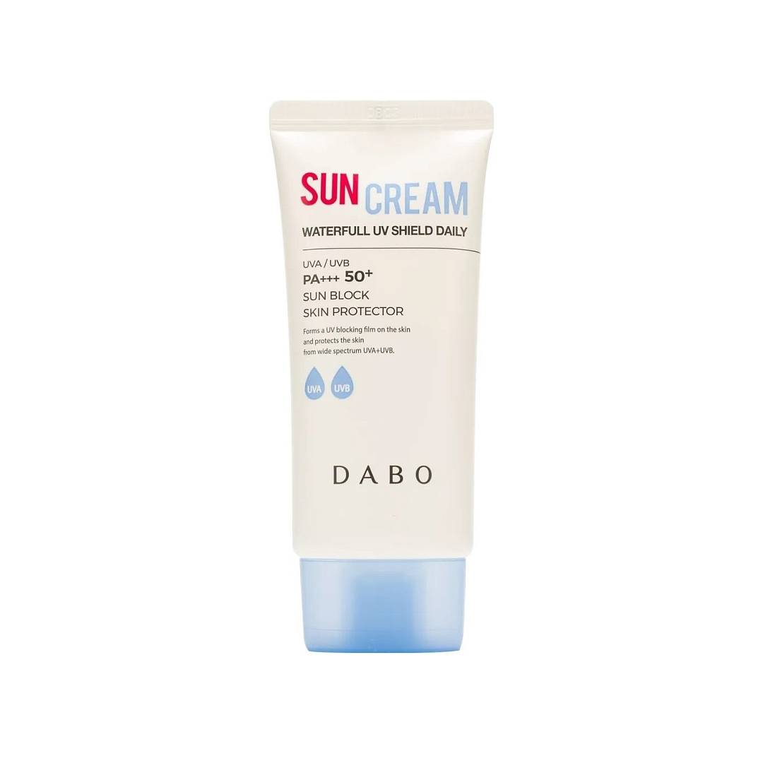 Солнцезащитный крем с гиалуроновой кислотой SPF50+/PA+++