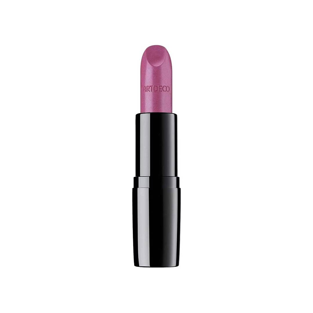 Помада для губ увлажняющая Perfect Color Lipstick 