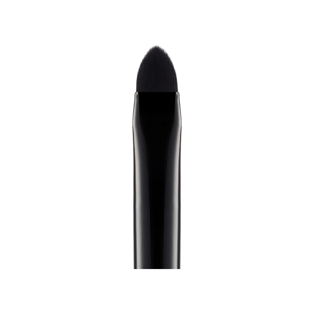 Кисть для макияжа Eye liner Petal-type Brush 08 купить в VISAGEHALL