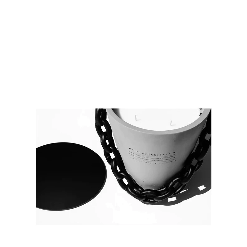 Свеча парфюмированная Sativa интерьерная большая XL Concrete Bucket Candle  купить в VISAGEHALL