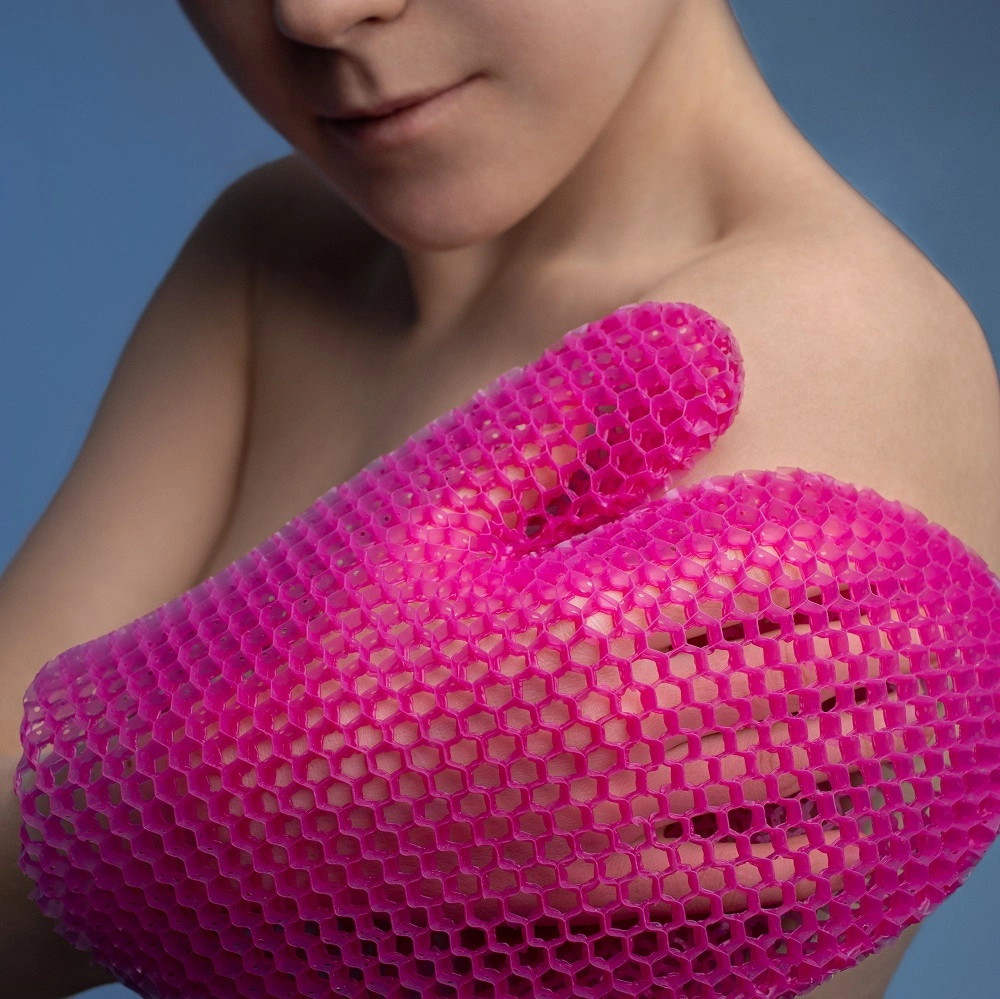 Мочалка-рукавичка для тела Пурпурно-белая Bath Mitt Stimulite® купить в VISAGEHALL