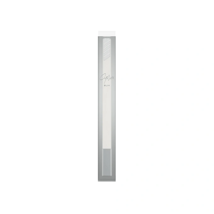 Зубная щетка средней жесткости Slim White and Silver купить в VISAGEHALL