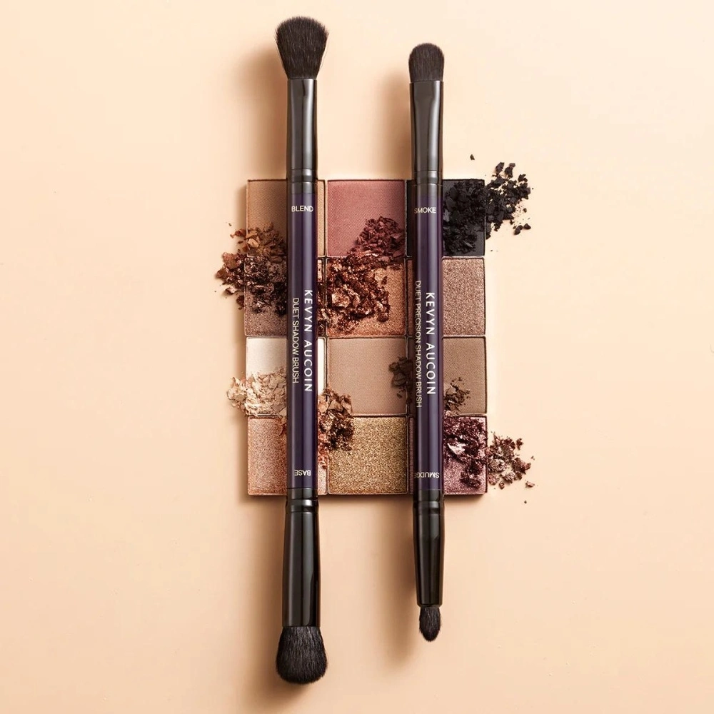 Кисть для теней двусторонняя Duet Precision Shadow Brush купить в VISAGEHALL